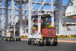 VICT Melbourne, Australia Kalmar AutoStrad™