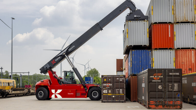Reachstackers for container handling